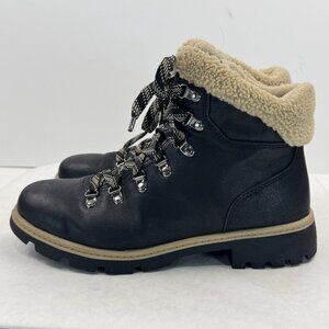 Time Tru Womens Size 8 Black Hiker Ankle Boots Sherpa Trim Lace Up Lug Sole